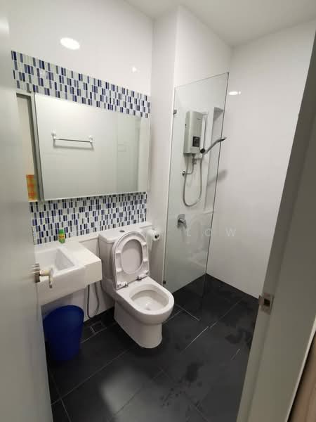 Service Residence for Rent at Residential Suites @ HighPark - Jason Low - Bathroom - PropertyGuru.com.my