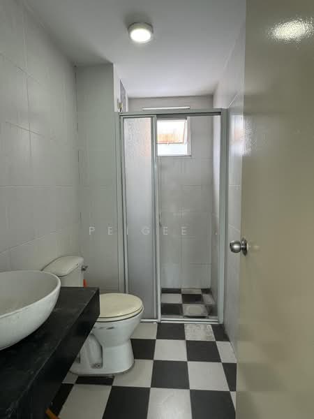 Condominium for Sale at Panorama Residences @ Batu Caves - PeiGee . - Bathroom - PropertyGuru.com.my