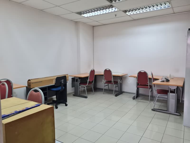 Office for Sale in Damansara Intan (Petaling Jaya) - Betty Ning - Study - PropertyGuru.com.my