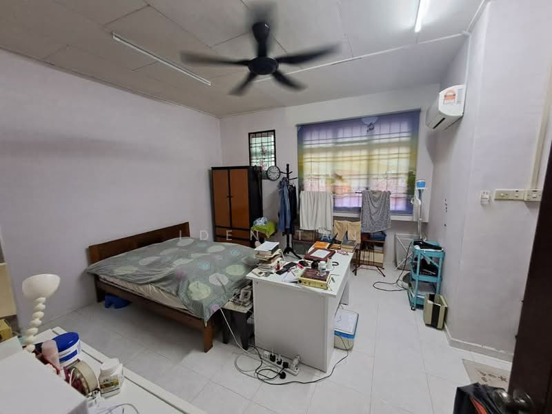 Rumah Teres 2 Tingkat untuk Dijual di Taman Nusa Indah (Iskandar Puteri (Nusajaya)) - Iden Tan - Bedroom - PropertyGuru.com.my