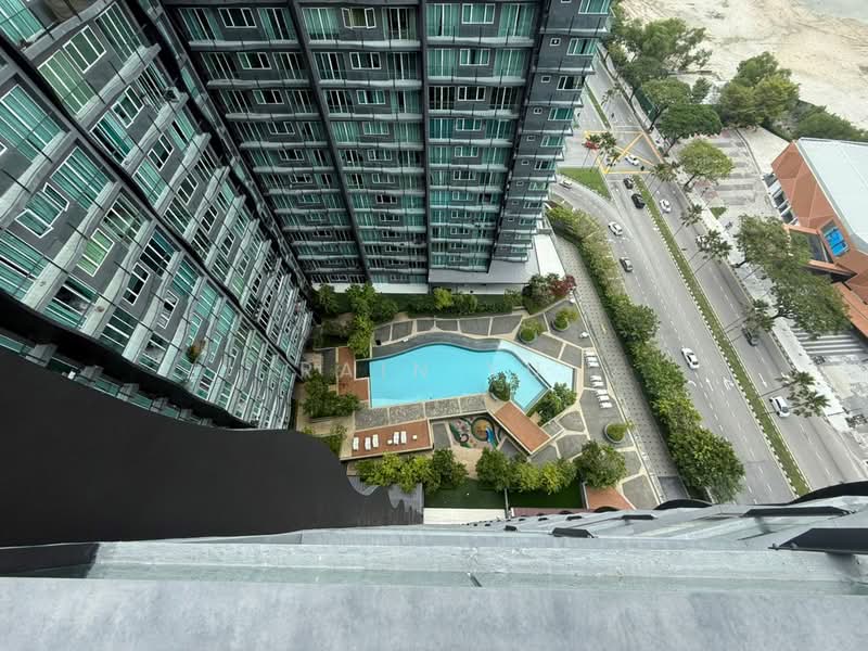 Kondominium untuk Dijual di QuayWest Residence - Rain Yu - View from Balcony - PropertyGuru.com.my