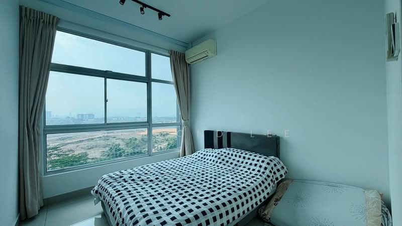 Pangsapuri untuk Dijual di D'Rich Executive Suites - Desmond Lee - Bedroom - PropertyGuru.com.my