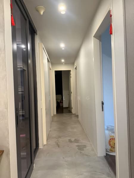 Kondominium untuk Dijual di The Rainz - EE Ling - Corridor to all rooms - PropertyGuru.com.my