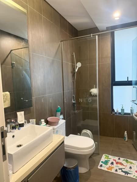 Kondominium untuk Dijual di The Rainz - EE Ling - Bathroom - PropertyGuru.com.my