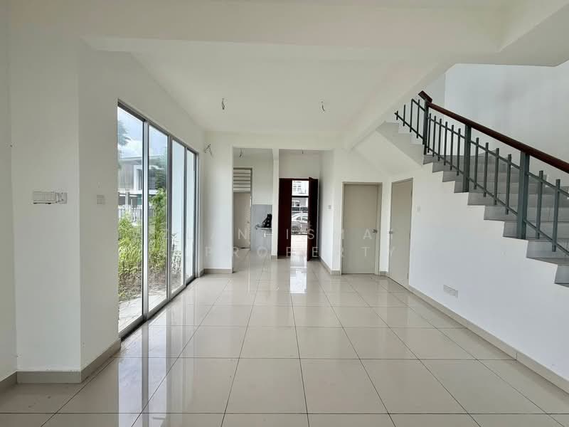 2-storey Terraced House for Sale in Masai (Johor) - Azlan Ismail aiproperty - Living Room - PropertyGuru.com.my