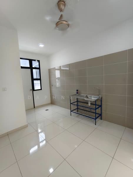 Terraced House for Sale in Taman Desa Tebrau (Tebrau) - Daphne Lee - Kitchen - PropertyGuru.com.my