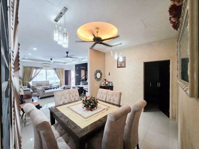 Semi-Detached House for Sale in Taman Saujana Emas (Kajang) - Shafiq Muttalib - Living Room - PropertyGuru.com.my