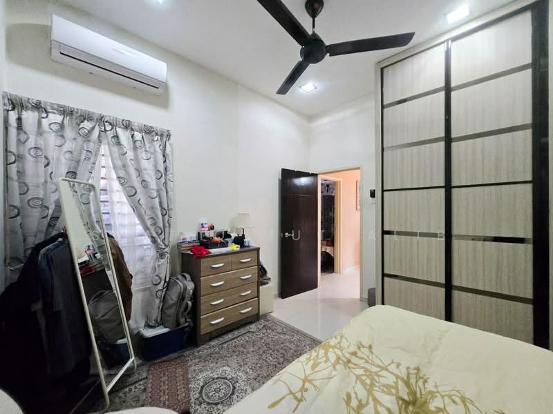 Semi-Detached House for Sale in Taman Saujana Emas (Kajang) - Shafiq Muttalib - Bedroom - PropertyGuru.com.my