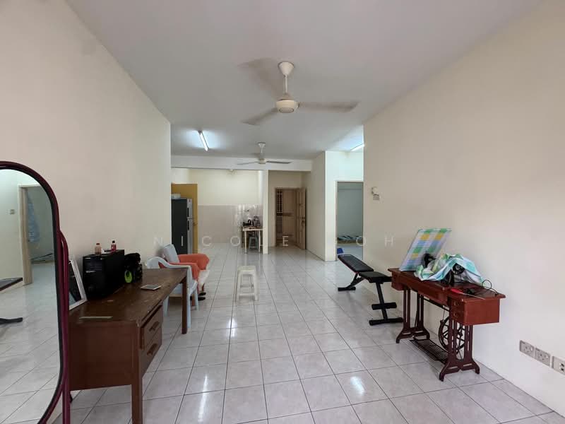 Condominium for Sale at Platinum Hill PV 3 - Nicole Goh - Living Room - PropertyGuru.com.my