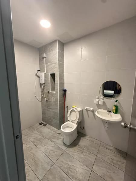 Kondominium untuk Disewa di KSL Residence 2 @ Kangkar Tebrau - Dominic Chow - Bathroom - PropertyGuru.com.my