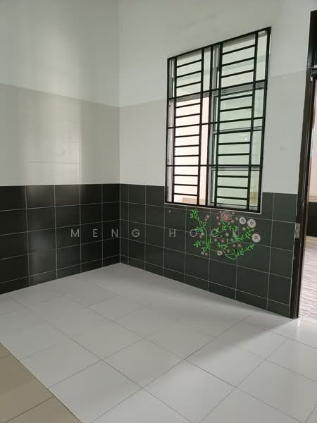 Rumah Berkembar untuk Disewa di Kelapa Sawit (Kulai) - Meng Hock - Dry kitchen - PropertyGuru.com.my