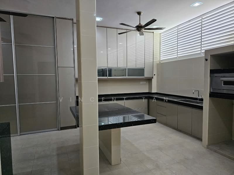 Rumah Banglo untuk Dijual di Shah Alam (Selangor) - Vincent Tan - Kitchen - PropertyGuru.com.my