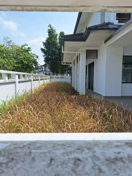 Rumah Teres 2 Tingkat untuk Dijual di Eco Majestic (Semenyih) - Jesslyn Lee - Exterior - PropertyGuru.com.my