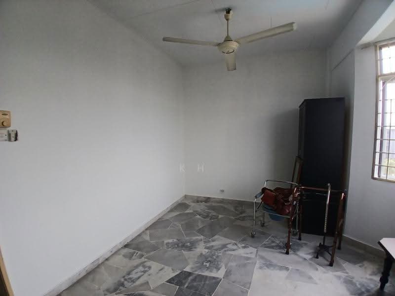 Apartment for Sale at Subang Perdana Goodyear Court 10 - KH Khoo - Interior - PropertyGuru.com.my