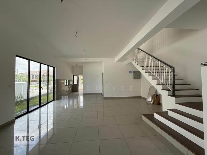 2-storey Terraced House for Sale in Klang (Selangor) - Alex Lee - Living Room - PropertyGuru.com.my