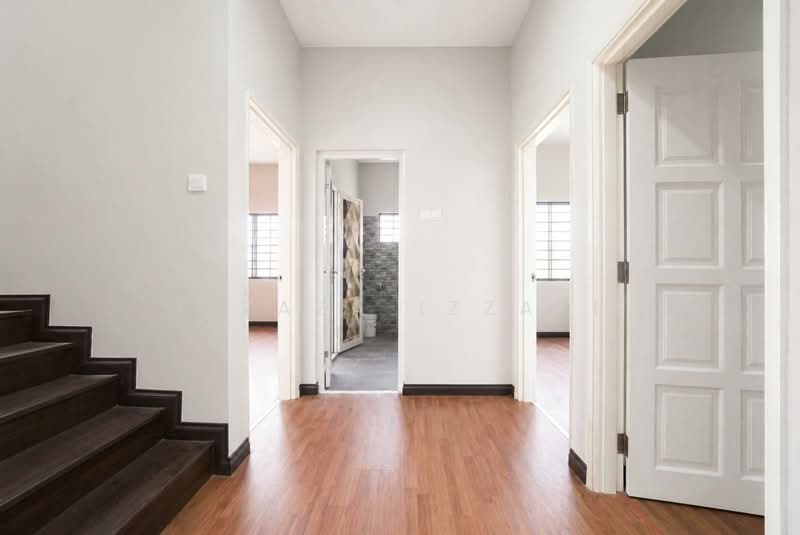 Semi-Detached House for Sale in Taman Cemerlang (Gombak) - Izzaza Izzati - Entrance - PropertyGuru.com.my