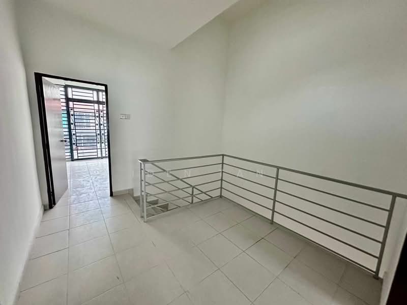 Rumah Teres 2 Tingkat untuk Dijual di Taman Pulai Mutiara (Iskandar Puteri (Nusajaya)) - Iden Tan - Interior - PropertyGuru.com.my