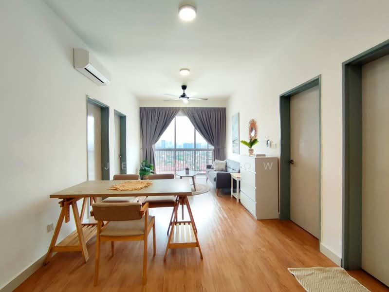 Service Residence for Sale at Pinnacle Sri Petaling - Jenson Low - Living Room - PropertyGuru.com.my
