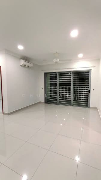 Kondominium untuk Dijual di Puri Tower - Chun Wei - Living Room - PropertyGuru.com.my