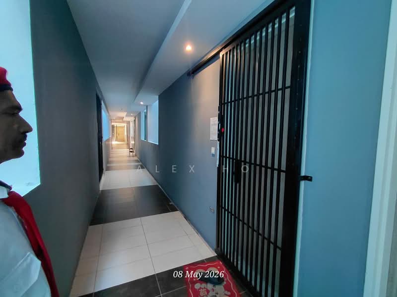 Kondominium untuk Dijual di QuayWest Residence - Alex Ho - Corridor - PropertyGuru.com.my