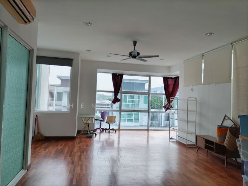 Semi-Detached House for Sale in Cyberjaya (Selangor) - Henry Liew - Living Room - PropertyGuru.com.my