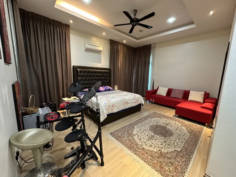 Bungalow for Sale in Seksyen U10 (Shah Alam) - John Tan - Bedroom - PropertyGuru.com.my