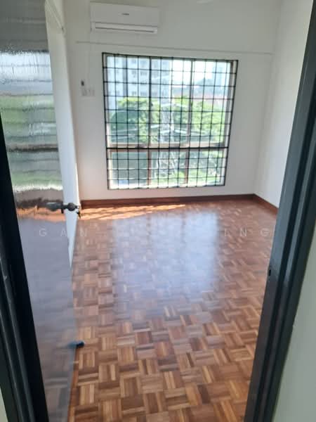 Apartment for Sale at Abadi Indah - Gan De - Ying - Living Room - PropertyGuru.com.my