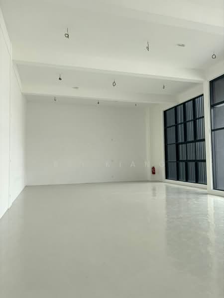 Detached Factory for Rent in Bandar Seri Alam (Masai) - Ray Kiang - Interior - PropertyGuru.com.my