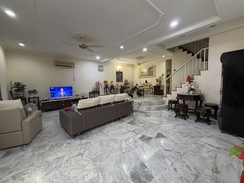 Terraced House for Sale in Bandar Sungai Long (Selangor) - Kris Tan - Living Room - PropertyGuru.com.my