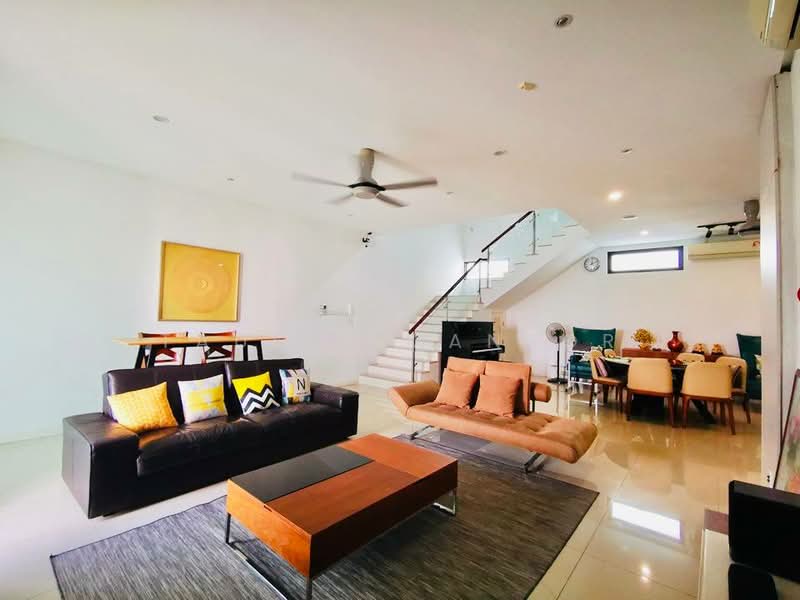 Rumah Bandar untuk Disewa di Desa Melawati (Setapak) - Taufiq Mansor - Living Room - PropertyGuru.com.my