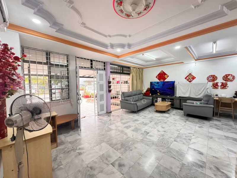 2-storey Terraced House for Sale in Taman Desa Cemerlang (Ulu Tiram) - Alicia Voon - Living Room - PropertyGuru.com.my