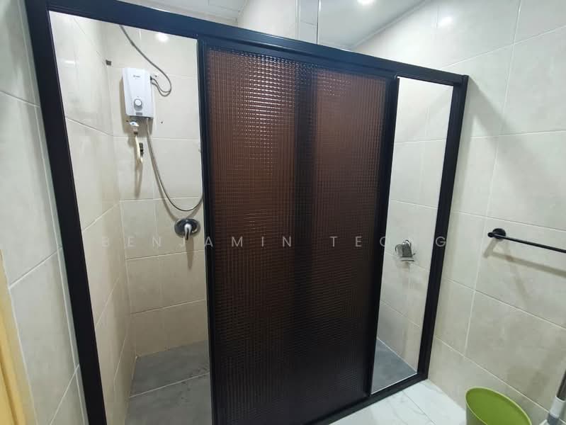 Condominium for Rent at 10 Semantan Suites - Benjamin Teong - Bathroom - PropertyGuru.com.my