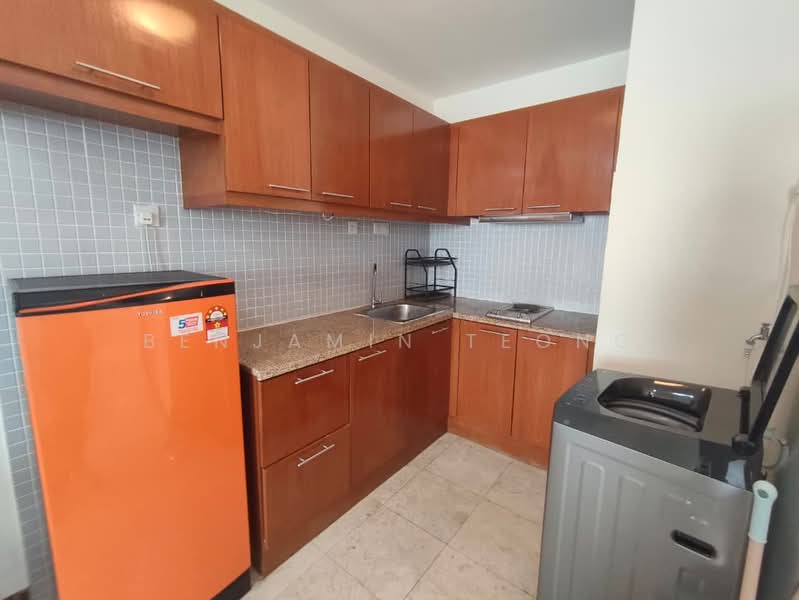 Condominium for Rent at 10 Semantan Suites - Benjamin Teong - Kitchen - PropertyGuru.com.my