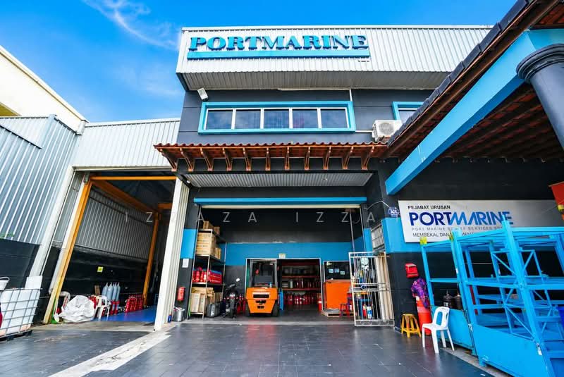 Factory for Sale in Tampoi (Johor) - Izzaza Izzati - Exterior - PropertyGuru.com.my