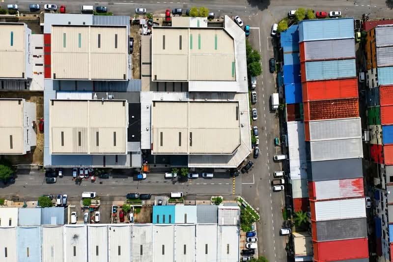 Factory for Sale in Tampoi (Johor) - Izzaza Izzati - Exterior - PropertyGuru.com.my