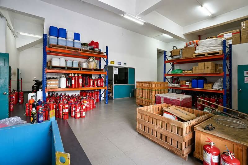 Factory for Sale in Tampoi (Johor) - Izzaza Izzati - Interior - PropertyGuru.com.my