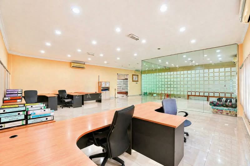 Factory for Sale in Tampoi (Johor) - Izzaza Izzati - Interior - PropertyGuru.com.my