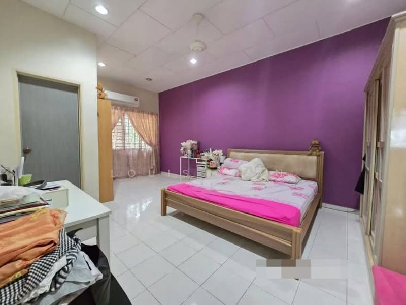Rumah Berkembar untuk Dijual di Klang (Selangor) - Louis Chan - Bedroom - PropertyGuru.com.my