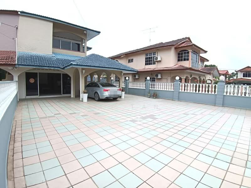 Semi-Detached House for Sale in Taman Titiwangsa (Kluang) - May Tan - PropertyGuru.com.my