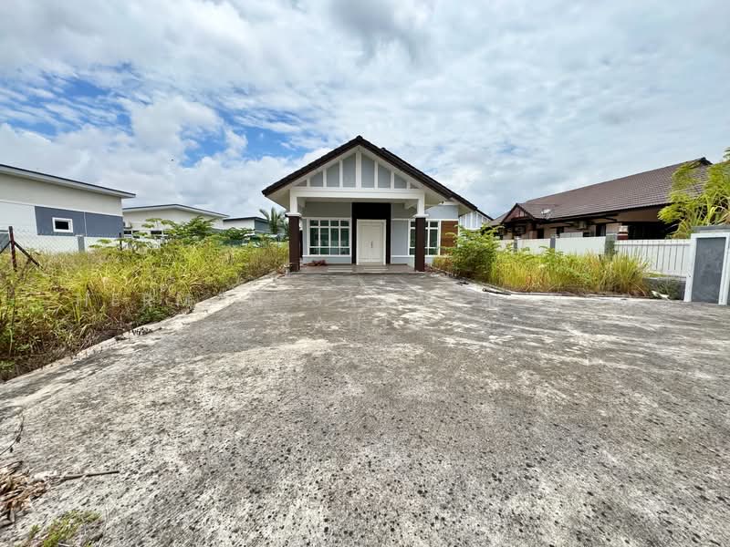 Bungalow for Sale in Taman Senawang Perdana (Senawang) - Herman Sazwan Nor Rahim - Exterior - PropertyGuru.com.my
