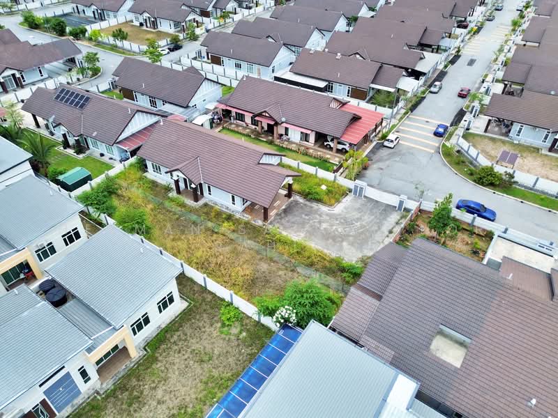 Bungalow for Sale in Taman Senawang Perdana (Senawang) - Herman Sazwan Nor Rahim - Exterior - PropertyGuru.com.my