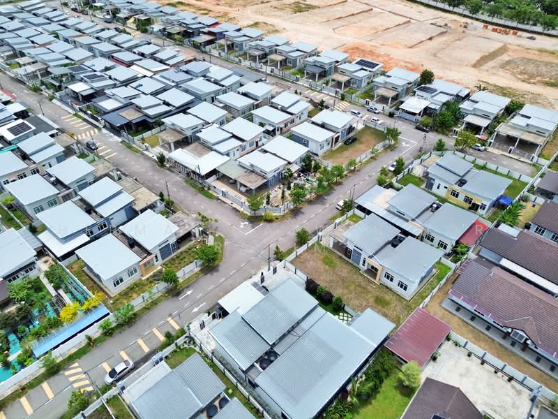 Bungalow for Sale in Taman Senawang Perdana (Senawang) - Herman Sazwan Nor Rahim - Exterior - PropertyGuru.com.my