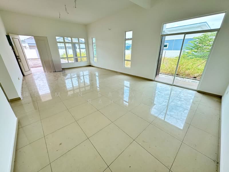 Bungalow for Sale in Taman Senawang Perdana (Senawang) - Herman Sazwan Nor Rahim - Living Room - PropertyGuru.com.my
