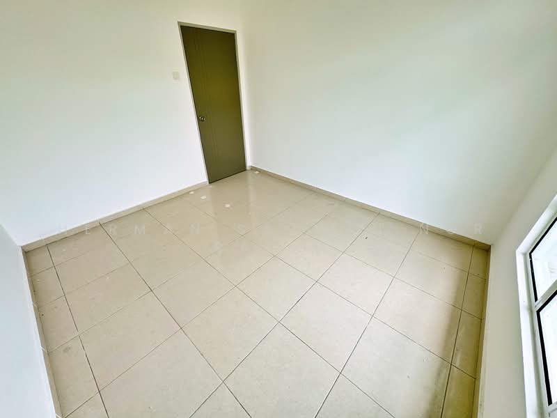 Bungalow for Sale in Taman Senawang Perdana (Senawang) - Herman Sazwan Nor Rahim - Bedroom - PropertyGuru.com.my