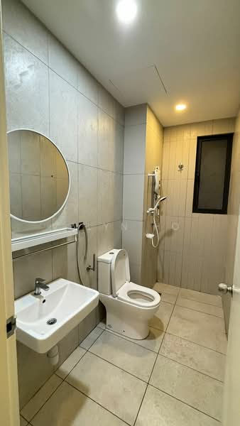Service Residence for Rent at Kenwingston Avenue - Valyn Ho - Bathroom - PropertyGuru.com.my