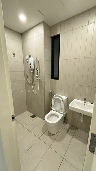 Service Residence for Rent at Kenwingston Avenue - Valyn Ho - Bathroom - PropertyGuru.com.my