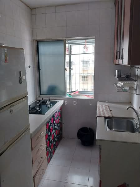 Flat for Sale at Desa Ixora - Edward Lee - Kitchen - PropertyGuru.com.my