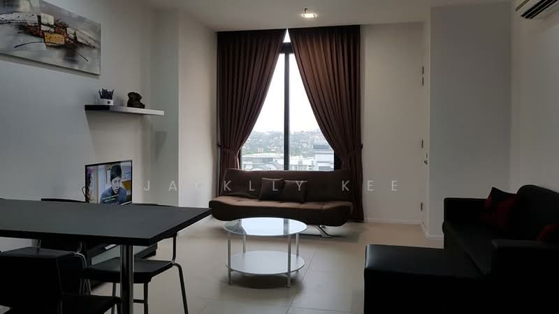Servis Apartment untuk Dijual di Arcoris Residences - Jacklly Kee - Living Room - PropertyGuru.com.my