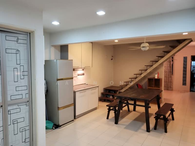 2-storey Terraced House for Rent in Taman Bukit Anggerik (Cheras) - Aaron Ong - Kitchen - PropertyGuru.com.my