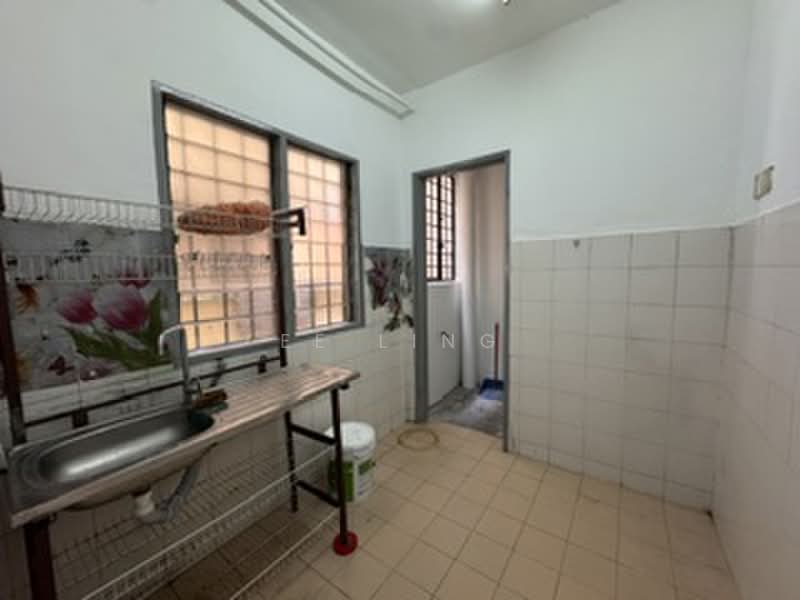 Apartment for Rent at Pangsapuri Seri Pulai - EE Ling - Kitchen - PropertyGuru.com.my